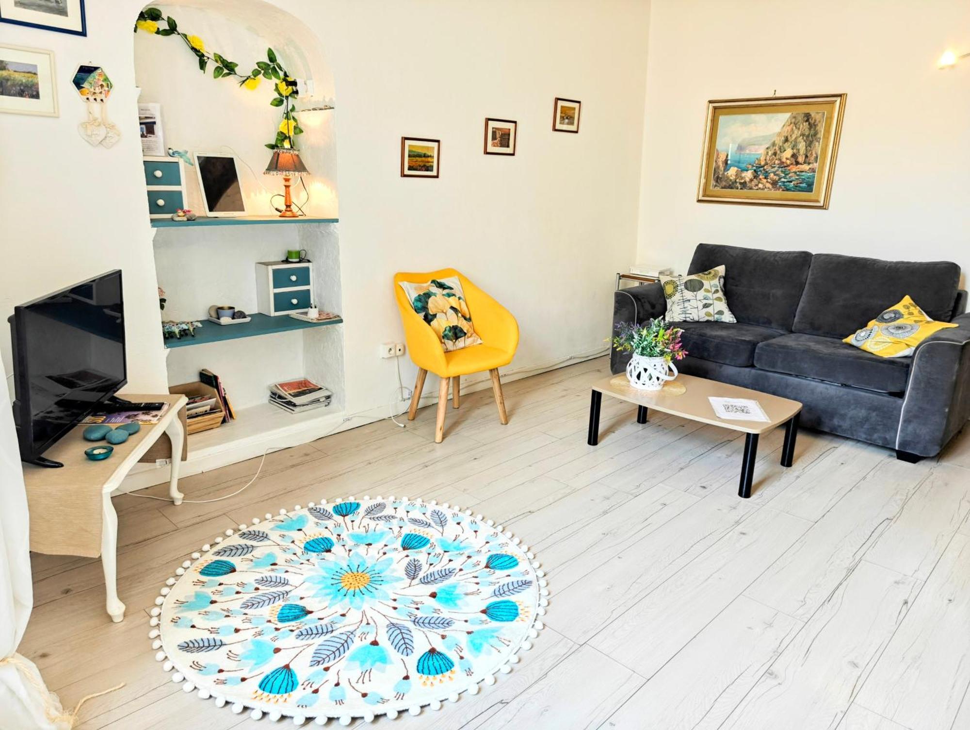 St Joseph - Great Holiday Flat - Old Town For 4 니스 외부 사진